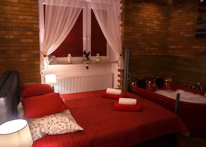 Jacuzzi Red * كراكوفيا